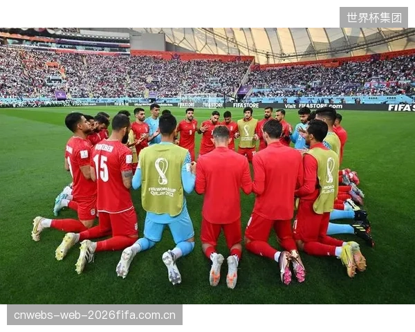 韩国队拥有在世界杯赛场制造冷门的历史,其坚韧的比赛作风不容任何对手小觑。 韩国队拥有在世界杯赛场制造冷门的历史,其坚韧的比赛作风不容任何对手小觑。